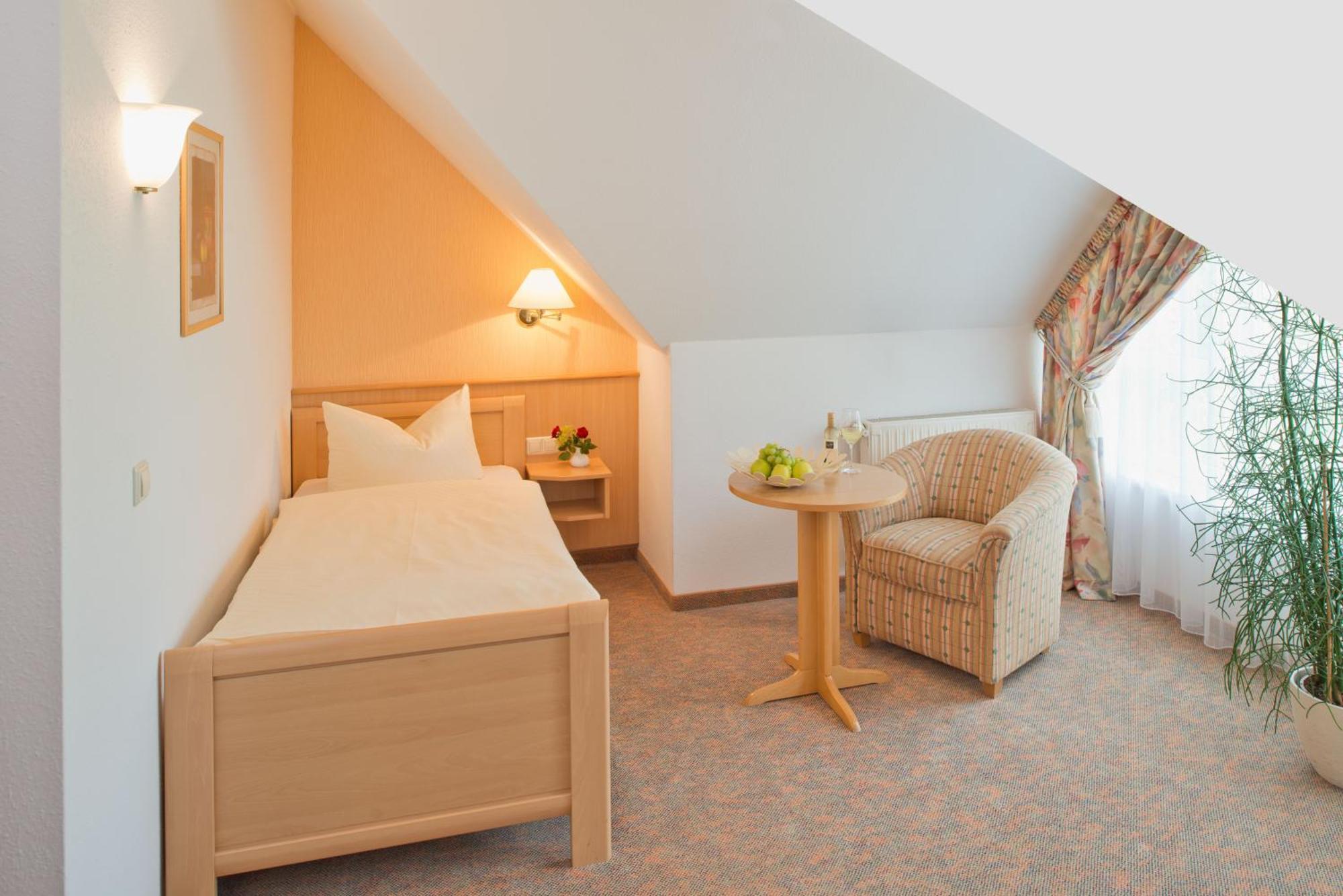 Hotel Marschall Duroc Görlitz Esterno foto